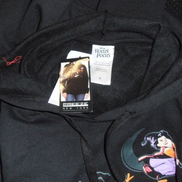 🧙‍♀️ NWT Disney Hocus Pocus Hoodie M – “Tonight We Fly!” Sanderson Sisters - Picture 3 of 3